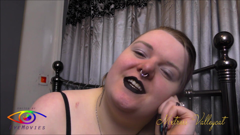Mxtress Valleycat: Conviértete en mis piercings en hucha