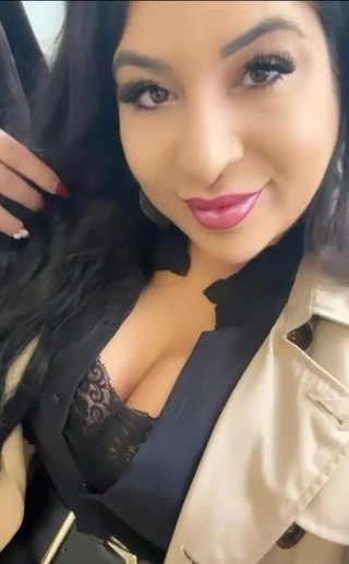LadyAyse5: Good Morning with MILF 2