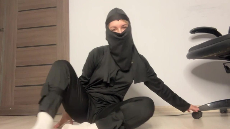 Misty Phoenix: 老师教忍者以不同的放松方式