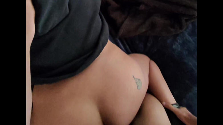 Moo DBOXXX: Gym Mature chce opustit manžela a zůstat se mnou, ale...