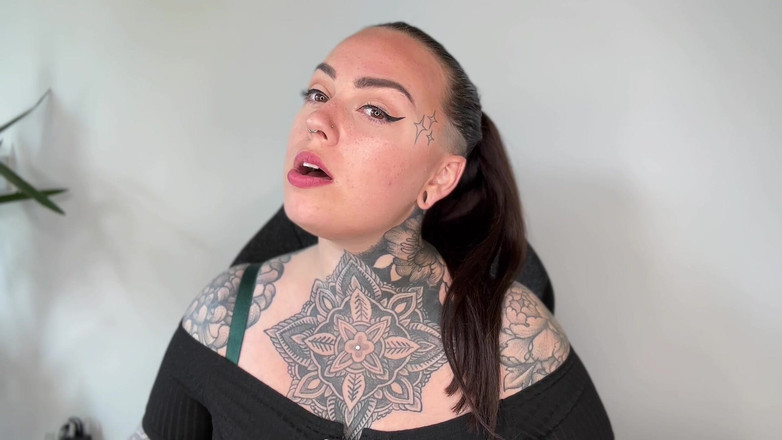 Miss Valentina: Rich findom balg
