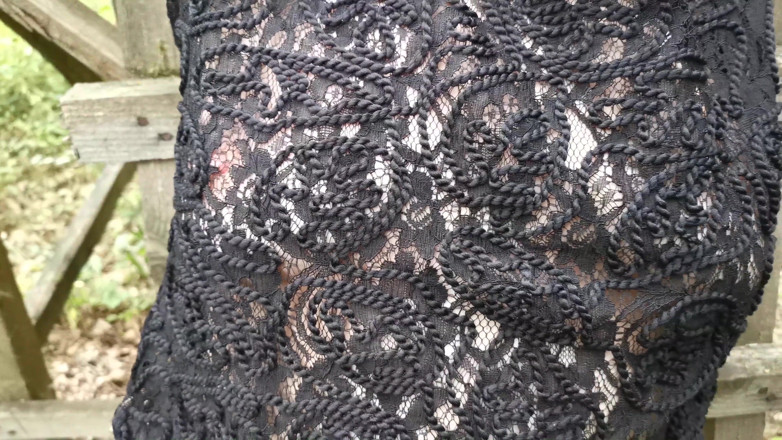 Bouncy Tits Action: Tits slapping in black fishnets