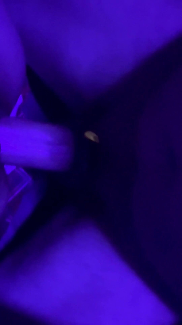 Zoey Portland: 클럽 뒤에서 자지를 따먹는 조이 포틀랜드