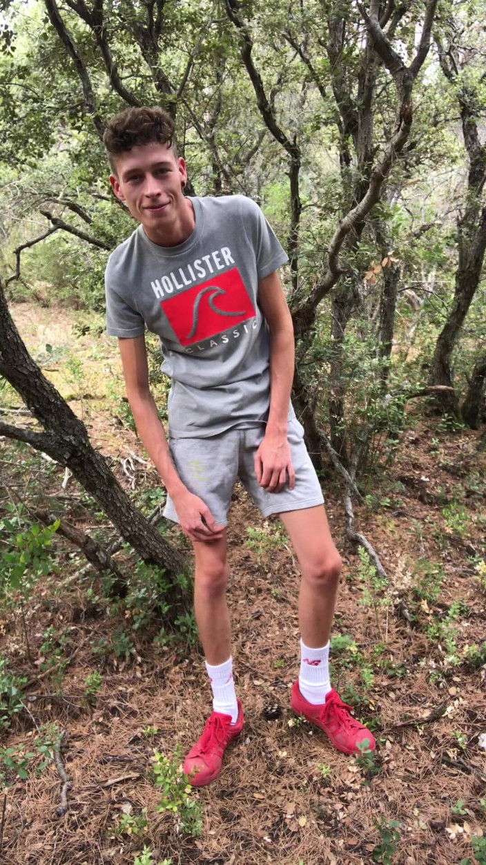 Craig Kennedy XXX: Horny Twink Strips in The Forest - Abs &amp; Feet Tease, Pisses...