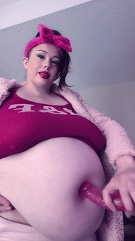 Fat Belly Button Fuck with Toy