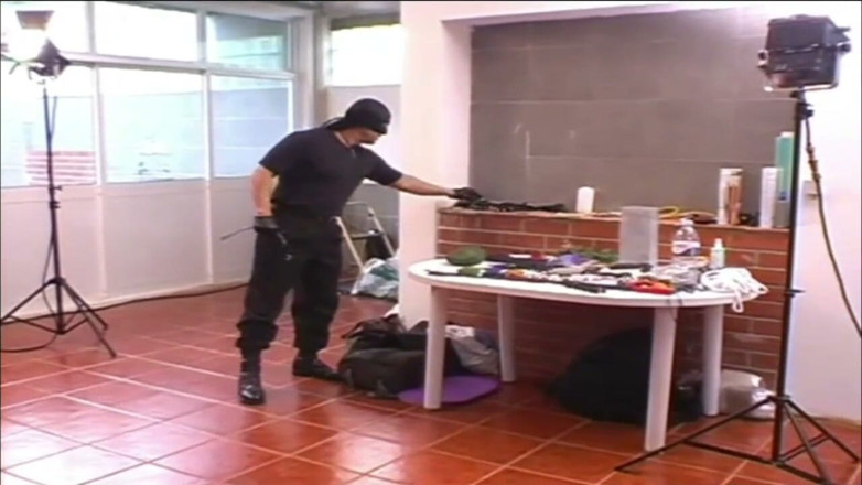 Genuine XXX: Puta sumisa suprema azotada y azotada duro por el maestro...