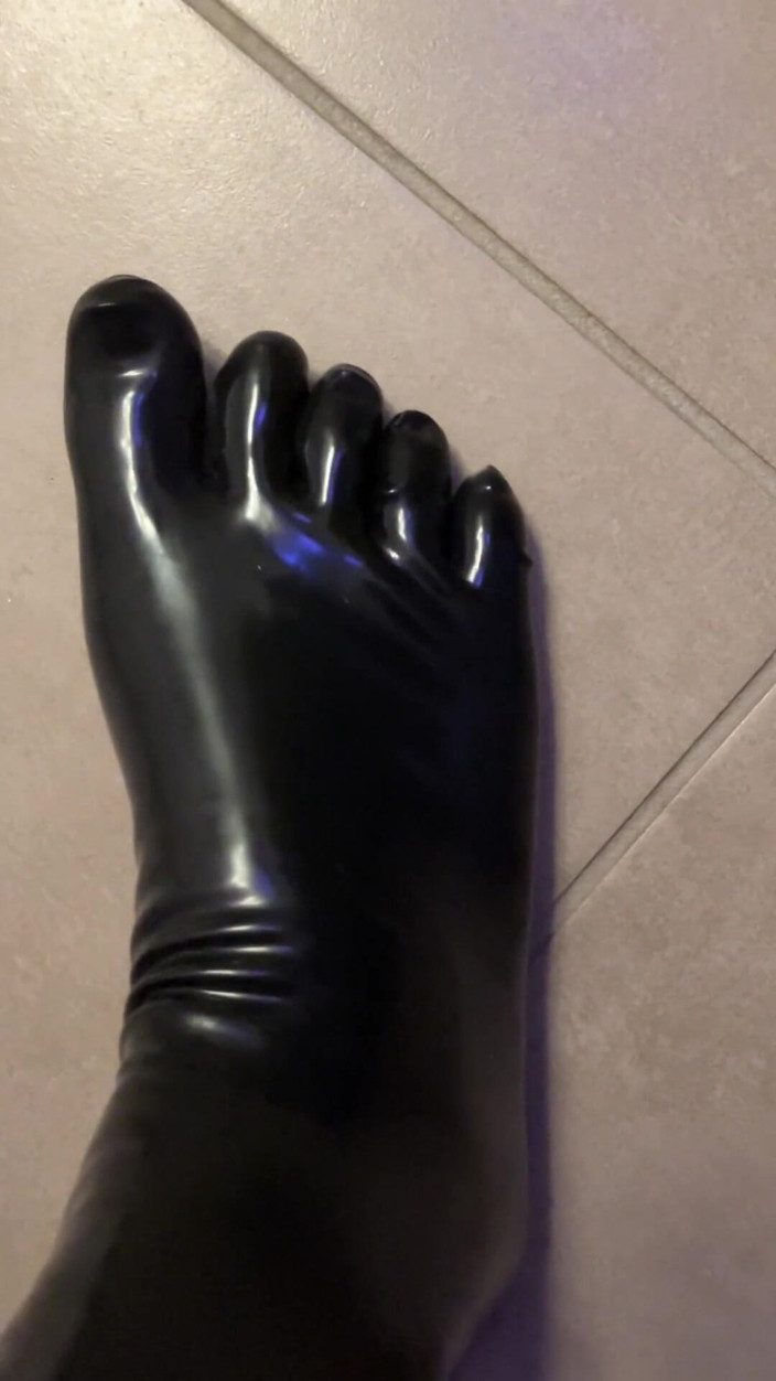 Celiasm: Latex Sock