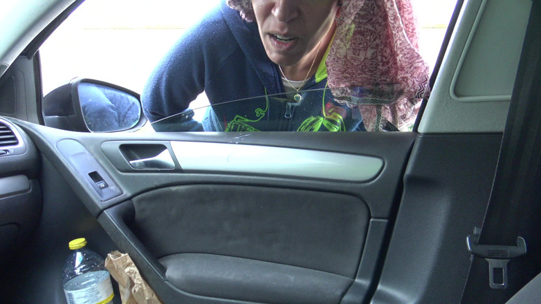 Souzan Halabi: ¡¡¡¡Dios mío!!!! Milf atrapó un real mostrando su polla a...