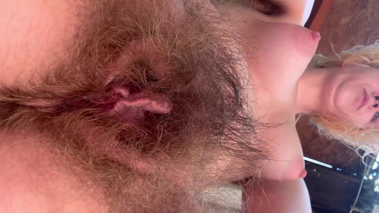 Cuteblonde666: Špinavá chlupatá kundička na tváři