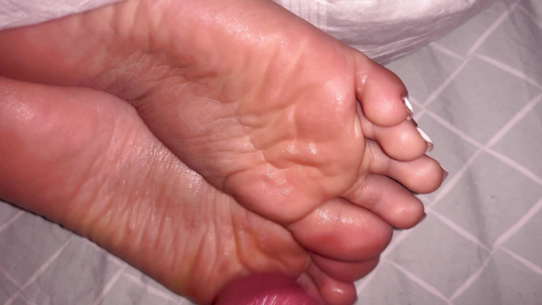 Latina mala: 라틴계 발을 이용한 변태