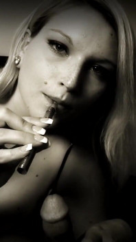 Skylar Madison - Erotisk rökning avsugning