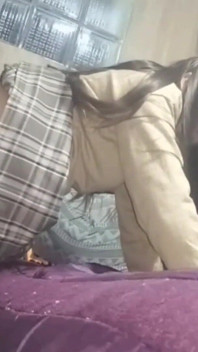 meri premika ne mujhse use vaeephaee ki chaabi dene ke lie kaha, mainne usse kaha ki agar hamne vidiyo banaaya to main use hi doonga
