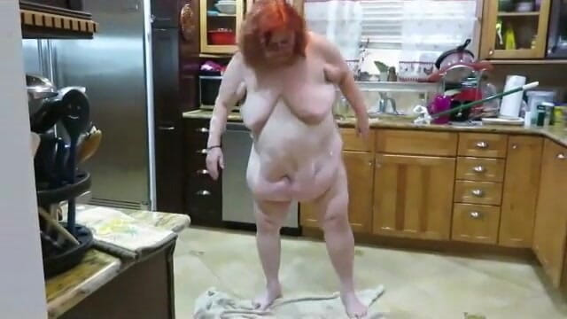 BBW nurse Vicki adventures with friends: BBW nurse vicki wiping up the wet soapy floor then...