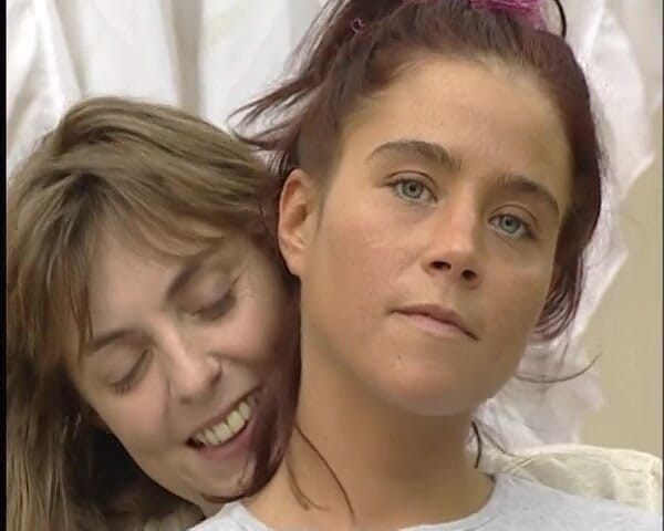 YOUR FIRST PORN: Wer leckt besser als eigene stiefmutter - cindy ve mandy kendi üvey...