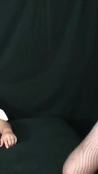 Kocasından seksi hediye sayesinde 9 aylık hamile ve azgın yine azgın
