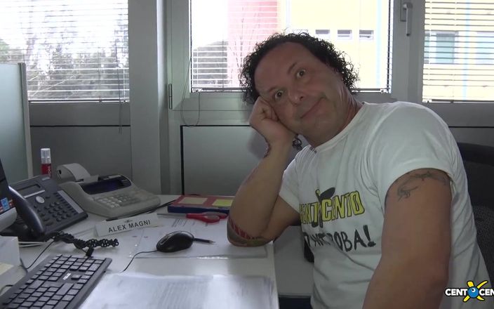 CentoXCento Italia: Terli pompalardan dizleri ağrıyor (tam film)
