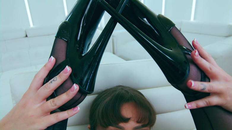 DarkkoTV: Tommy King Troia Anale POV Con Jonni Darkko