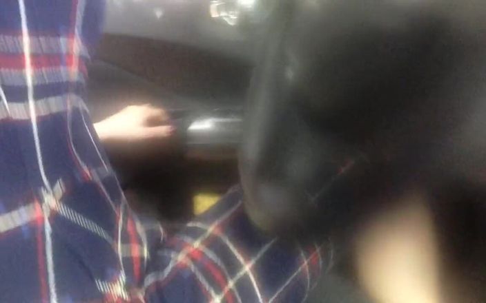 savannahamatoriale: Snažím se mě ošukat v autě ...