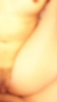 Cette Petite Amie Philippine De 18 Ans Ne Peut Résister Au Préservatif À Pointes De Pénis Et a Un Orgasme