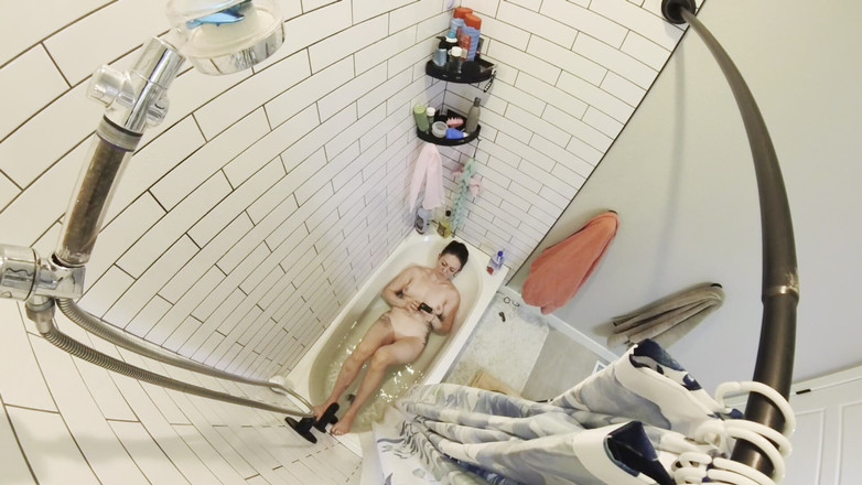 Bigmax8inch: Душ после фитнеса, полная соло девушка