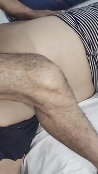Netu banh lỗ đít bự của cô ấy cho con cu to của Alex và nói đụ tôi mạnh bạo