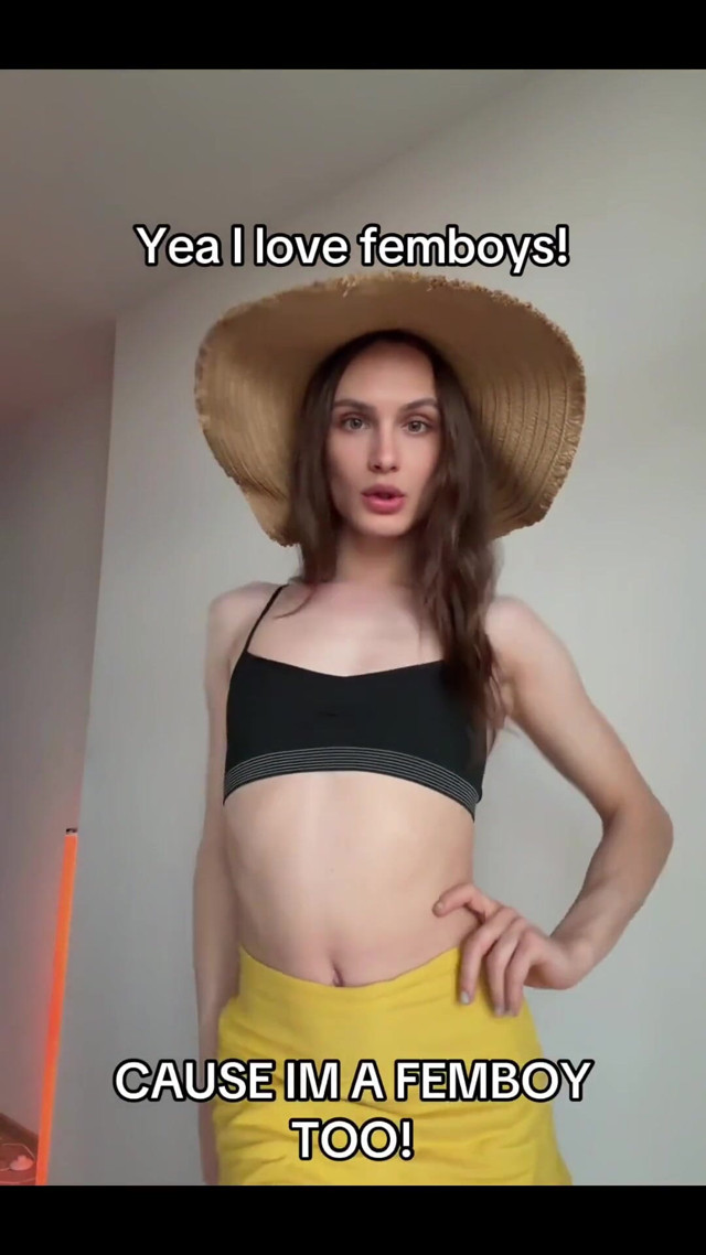 Solo Babe (TS Kylie Star)