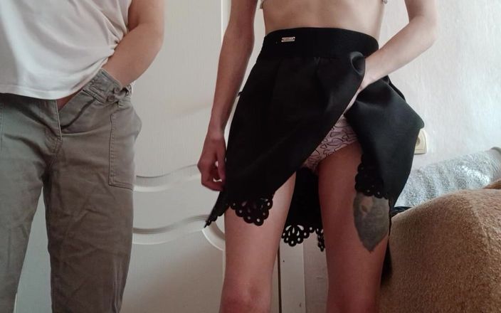 Lesbian-candys: Big and Skinny Girlfriends Masturbate and Cum Quickly