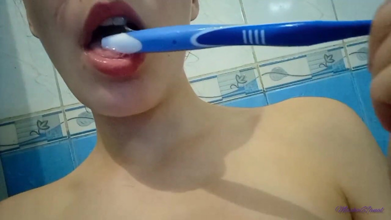 Masha69anal: Моя пизда чекає чоловіка з роботи