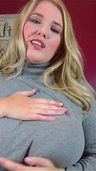Happy Thanksgiving! Do You Like Me in This Turtle Neck?