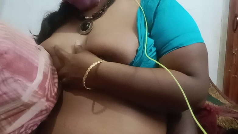Santhi89: Tante hot tamil dengan besar yang hot banget