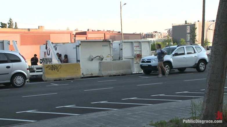 Public Disgrace by Kink: Grandi tette, culo rotondo, in vergogna
