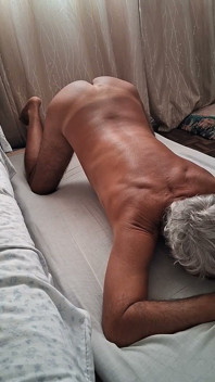Ladysilva My Hot Ass in Bed