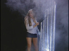 Cryptostudios: Starý muž generální ředitel šuká svou mladou sekretářku uvnitř skladové místnosti