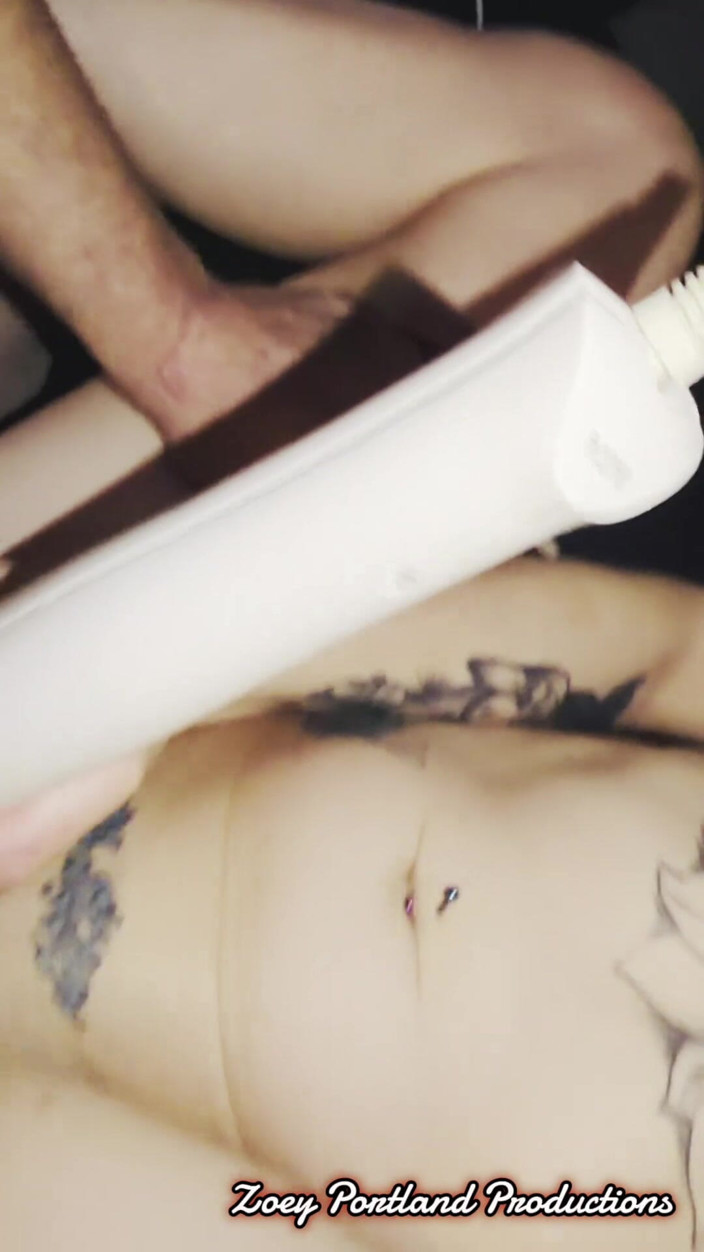 Zoey Portland: Zoey Portland Gets Deepthroat on Big Hitachi Cock