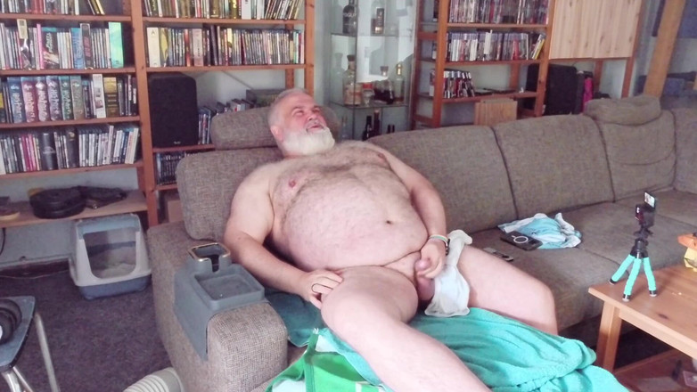 cuddlebearbln: Wixen Nach Dem Sport