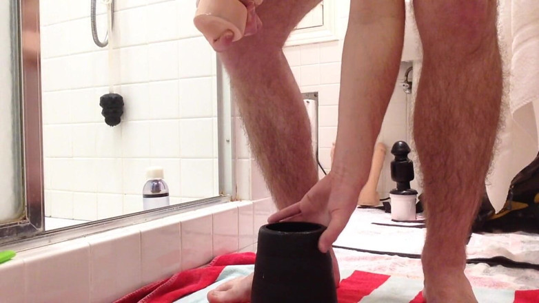 Turtlewax: Anal fun - Playing with my asshole in the bathroom