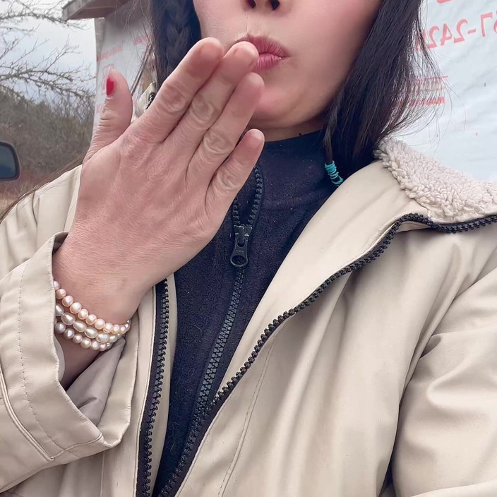 sweethanajapanese: Go Outside Then Pissing Pussy Show up