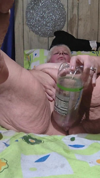 Cholera pieprzy butelkę