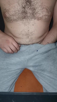 ช่วยตัวเองควยแข็งสุด ๆ โสด ครางเสียวแตกพุ่ง