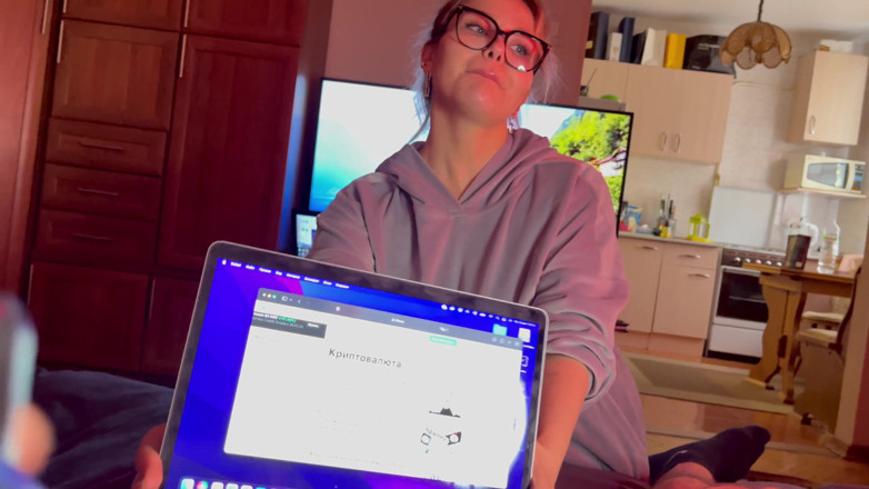 MaryCandy: Você pode adiar qualquer negócio e trabalhar se MaryCandy quiser...