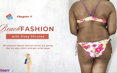 Shruteerani: Strandmode hoofdstuk 5 - solo Indische trans in bikini