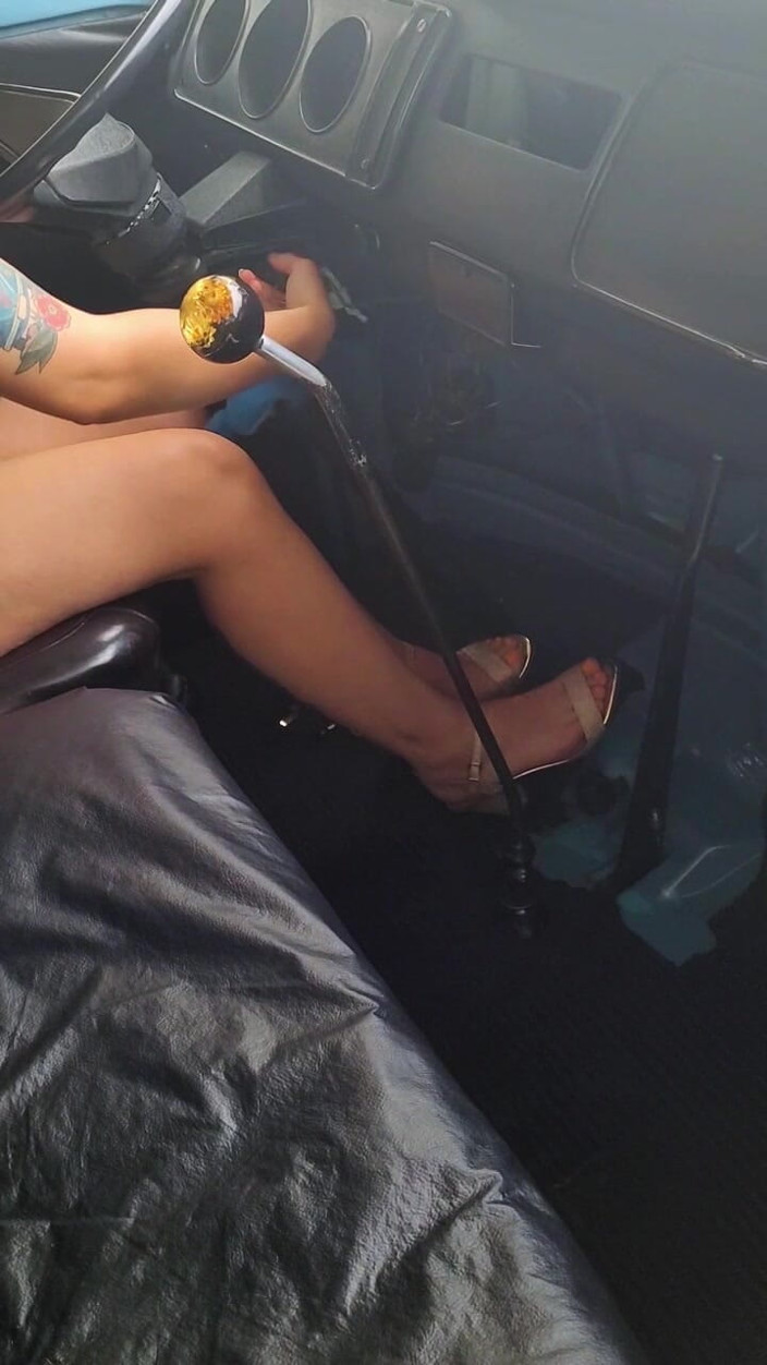 M4ndy: My Bus Took 6 Minutes to Start