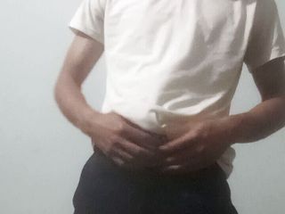 Xhamster stroks: भारतीय लड़का नग्न है और कोलगेट के साथ अपनी गांड में ऊँगली कर रहा है