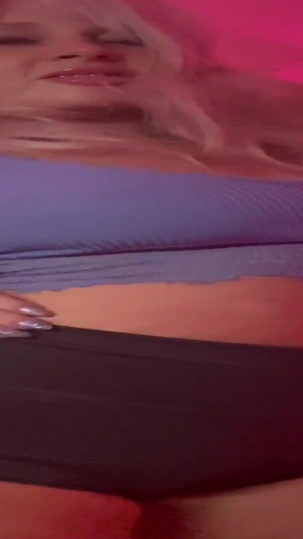 Pantaloni da yoga gratuiti SFW (PaintedRose Taboo Femdom Fetish MILF) Free Sfw Yoga Pants (PaintedRose Taboo Femdom Fetish MILF)