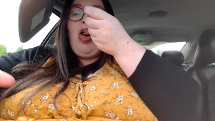 SSBBWLadyBrads: Ssbbw bbw kfc 손가락 핥기