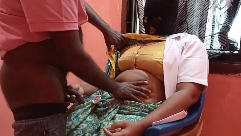 Priya aunty: Doctor, Patient Hot Sex in Clinic