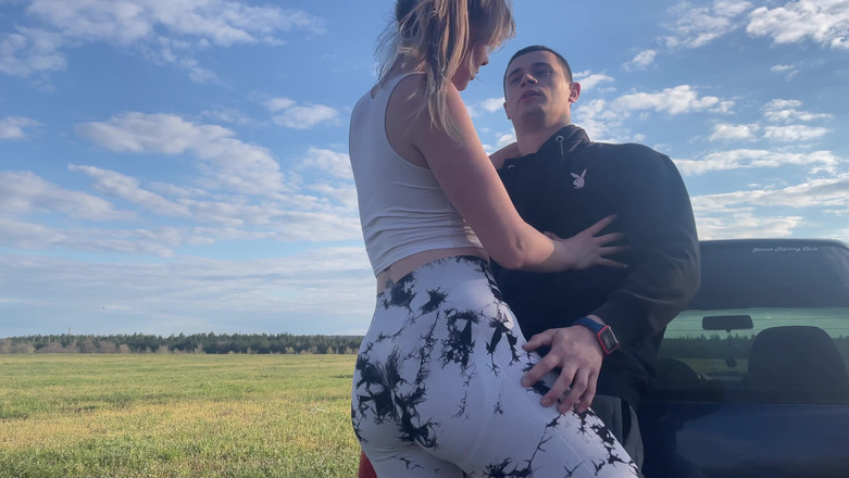 HotPrincessUA: Verrücktes küken mixed-wrestling: mann überwältigt