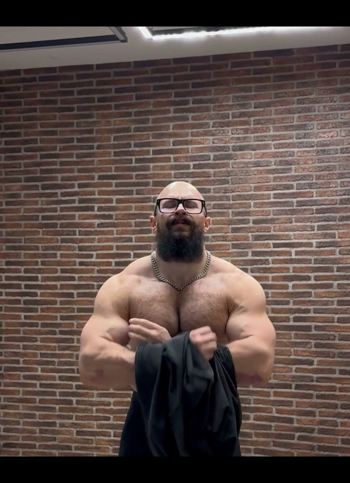 Mister Stone: Flex Muscular Venosa Dura Por Pecas