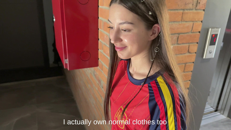 Sugary Kitty: I Fucked and Creampied a Stranger Right Before the World...