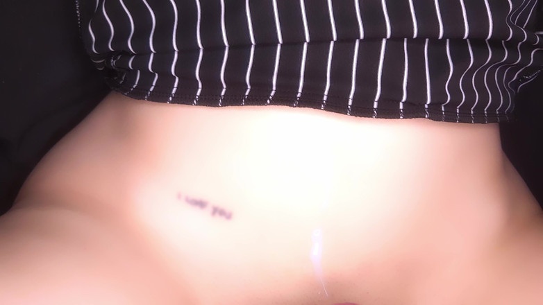 holokitty: かわいいセクシーな客室乗務員は興奮しすぎて、彼女は待ちきれず、静かに喘ぎながら同時にイきそうになった!